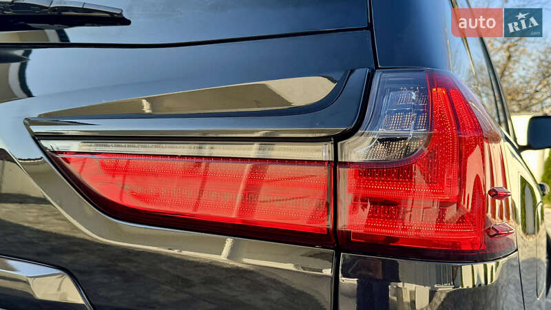 Позашляховик / Кросовер Lexus LX 2018 в Івано-Франківську