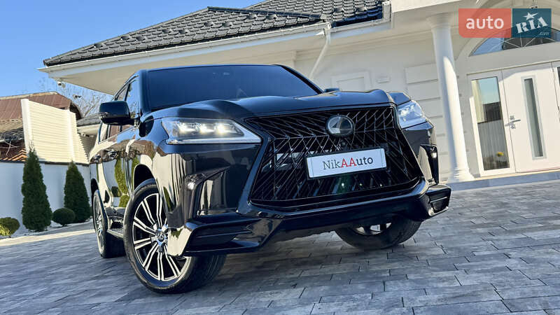 Позашляховик / Кросовер Lexus LX 2018 в Івано-Франківську