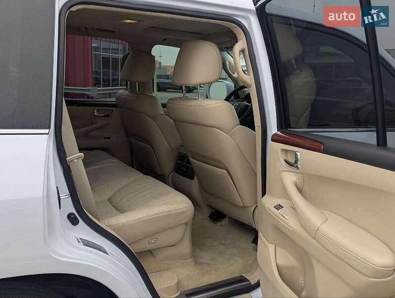 Позашляховик / Кросовер Lexus LX 2010 в Києві