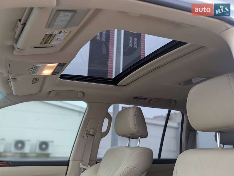 Позашляховик / Кросовер Lexus LX 2010 в Києві