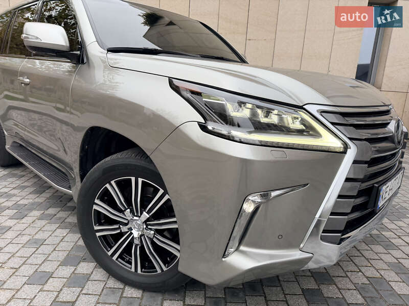 Позашляховик / Кросовер Lexus LX 2016 в Дніпрі фото 18 Позашляховик / Кросовер Lexus LX 2016 в Дніпрі