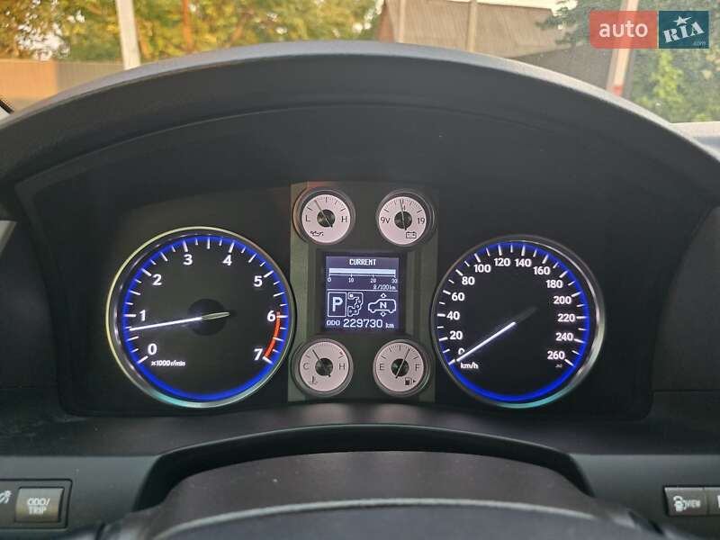 Внедорожник / Кроссовер Lexus LX 2011 в Первомайске