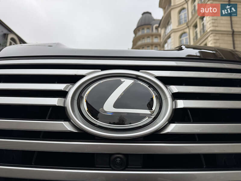 Позашляховик / Кросовер Lexus LX 2023 в Києві