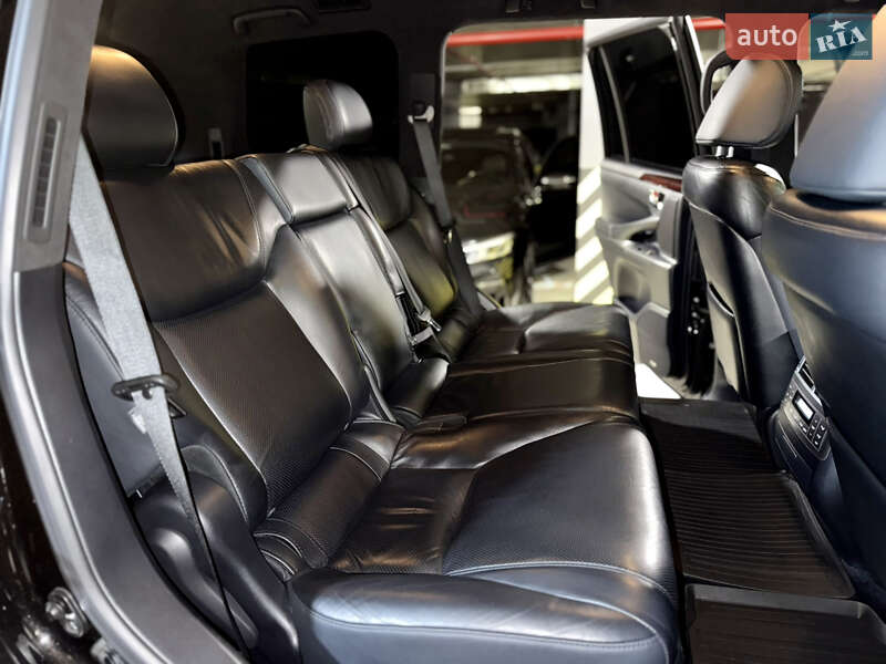 Позашляховик / Кросовер Lexus LX 2011 в Києві фото 32 Позашляховик / Кросовер Lexus LX 2011 в Києві