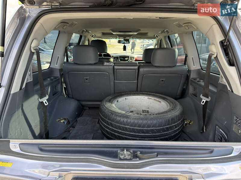 Позашляховик / Кросовер Lexus LX 2008 в Івано-Франківську