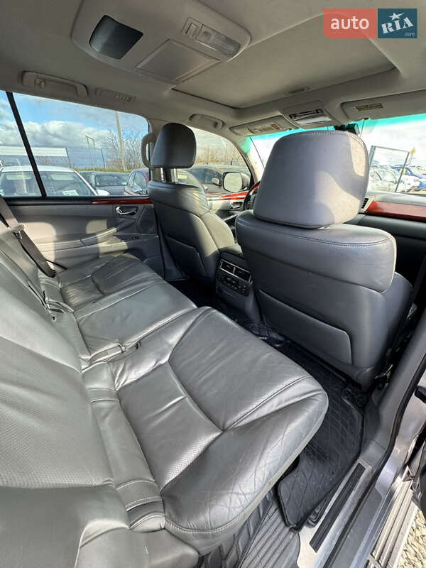 Позашляховик / Кросовер Lexus LX 2008 в Івано-Франківську