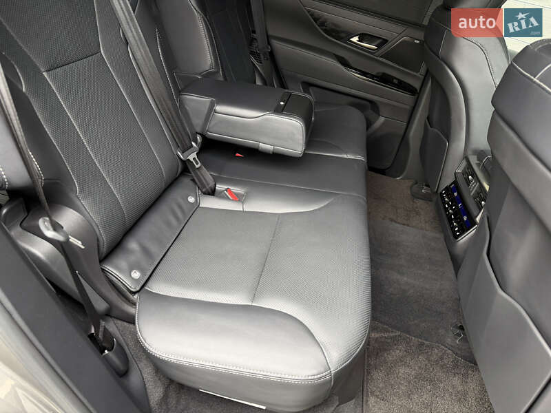 Внедорожник / Кроссовер Lexus LX 2022 в Киеве фото 40 Внедорожник / Кроссовер Lexus LX 2022 в Киеве