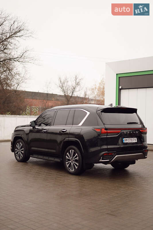 Позашляховик / Кросовер Lexus LX 2024 в Житомирі