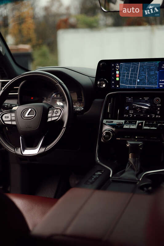 Позашляховик / Кросовер Lexus LX 2024 в Житомирі