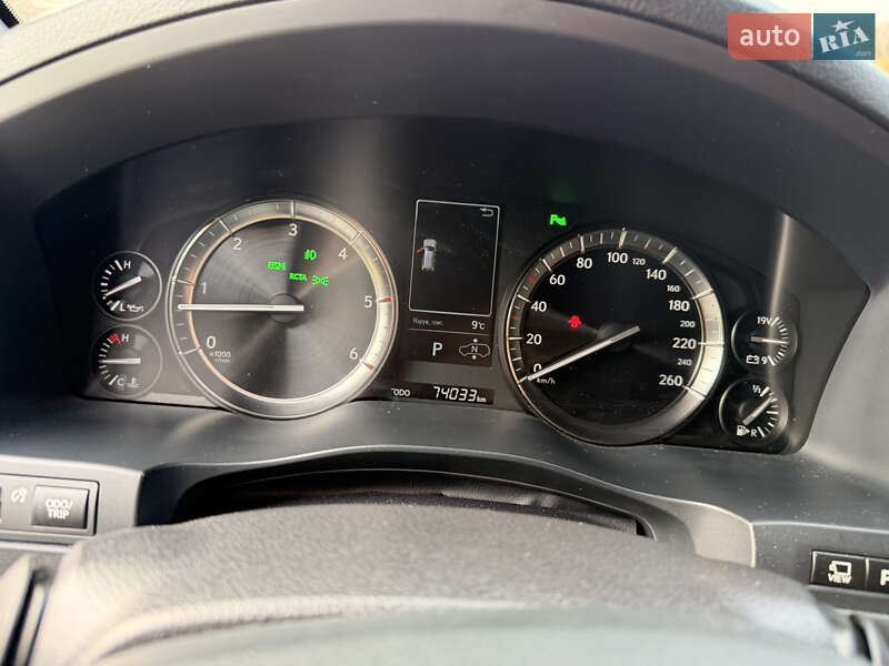 Позашляховик / Кросовер Lexus LX 2019 в Дніпрі фото 26 Позашляховик / Кросовер Lexus LX 2019 в Дніпрі