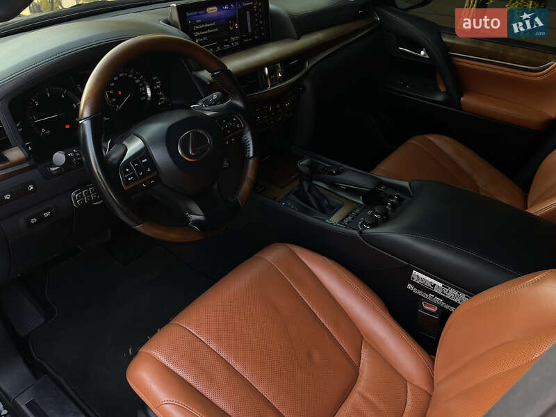 Внедорожник / Кроссовер Lexus LX 2017 в Каменском фото 14 Внедорожник / Кроссовер Lexus LX 2017 в Каменском