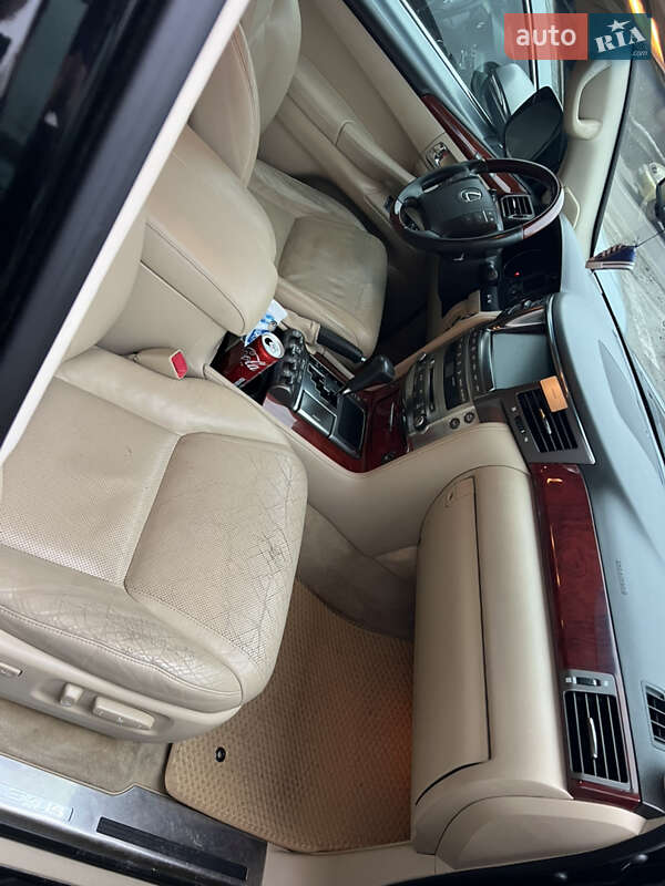 Позашляховик / Кросовер Lexus LX 2008 в Києві