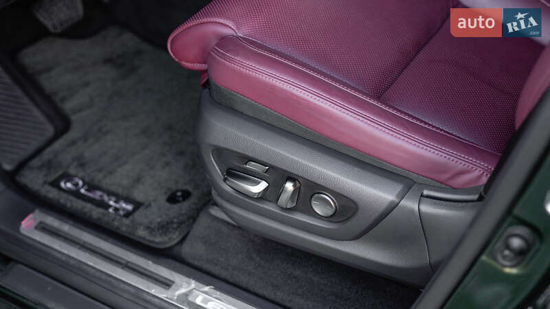 Позашляховик / Кросовер Lexus LX 2023 в Львові