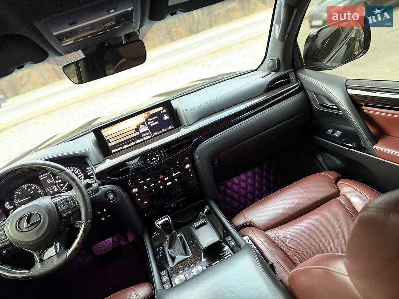 Внедорожник / Кроссовер Lexus LX 2017 в Днепре фото 28 Внедорожник / Кроссовер Lexus LX 2017 в Днепре
