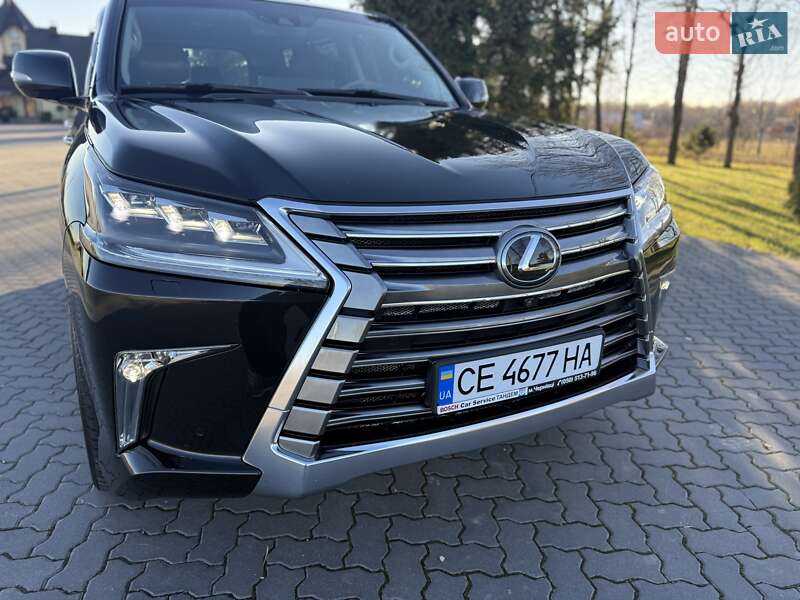 Внедорожник / Кроссовер Lexus LX 2017 в Ивано-Франковске