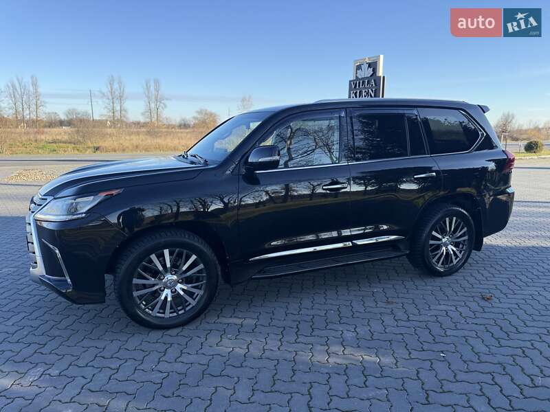 Внедорожник / Кроссовер Lexus LX 2017 в Ивано-Франковске