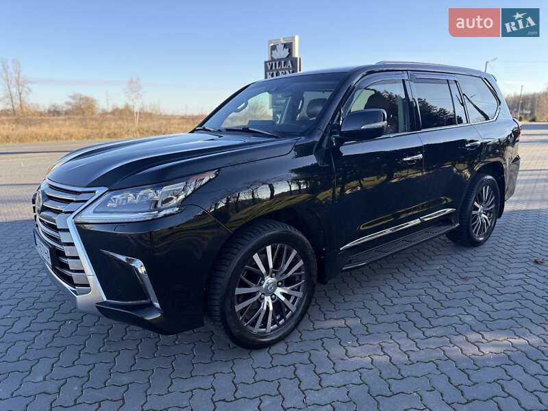 Внедорожник / Кроссовер Lexus LX 2017 в Ивано-Франковске