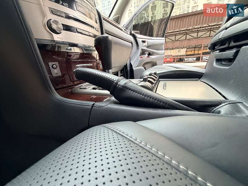 Позашляховик / Кросовер Lexus LX 2014 в Одесі фото 61 Позашляховик / Кросовер Lexus LX 2014 в Одесі