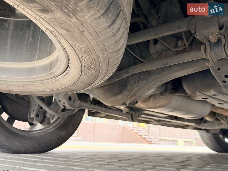 Позашляховик / Кросовер Lexus LX 2014 в Одесі фото 96 Позашляховик / Кросовер Lexus LX 2014 в Одесі