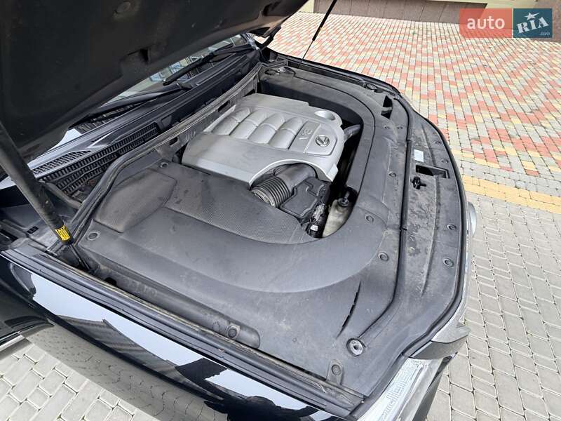 Позашляховик / Кросовер Lexus LX 2014 в Одесі фото 175 Позашляховик / Кросовер Lexus LX 2014 в Одесі