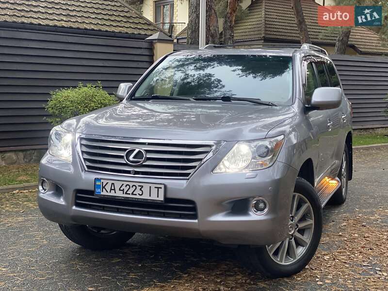 Lexus LX 2008