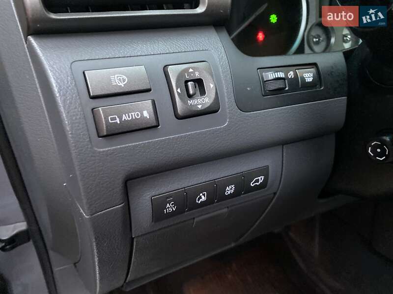 Внедорожник / Кроссовер Lexus LX 2008 в Киеве фото 24 Внедорожник / Кроссовер Lexus LX 2008 в Киеве