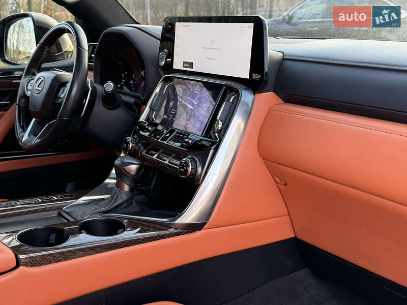 Внедорожник / Кроссовер Lexus LX 2022 в Киеве фото 43 Внедорожник / Кроссовер Lexus LX 2022 в Киеве