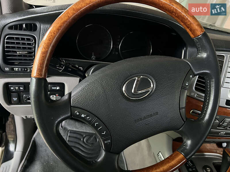 Позашляховик / Кросовер Lexus LX 2007 в Одесі