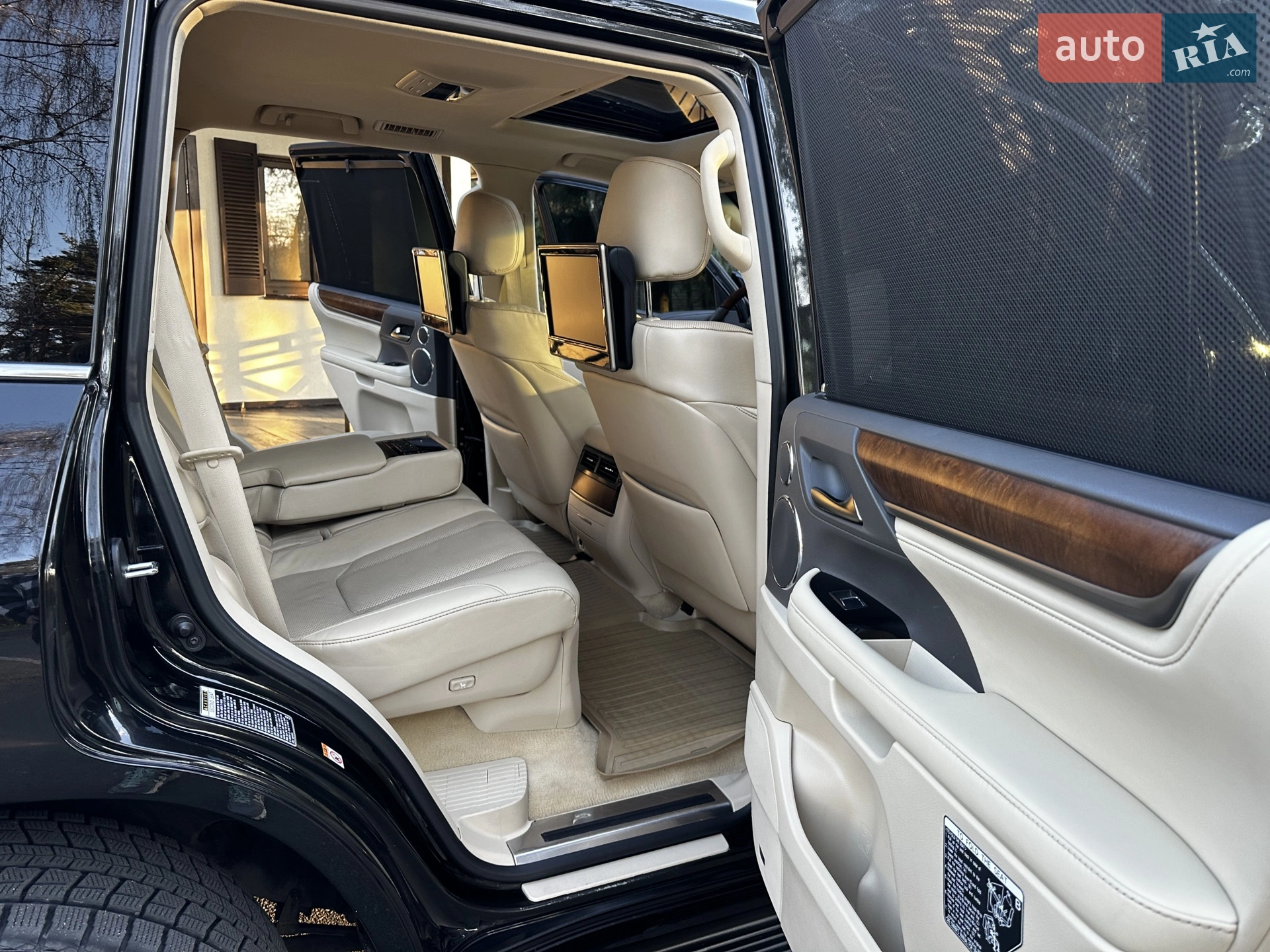 2015 Lexus LX - мініатюра 53