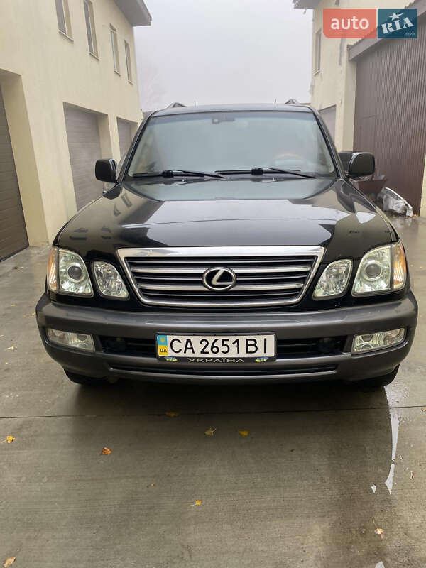 Внедорожник / Кроссовер Lexus LX 2003 в Черкассах