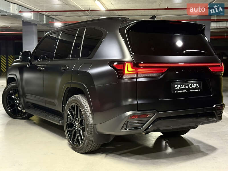 Позашляховик / Кросовер Lexus LX 2022 в Києві