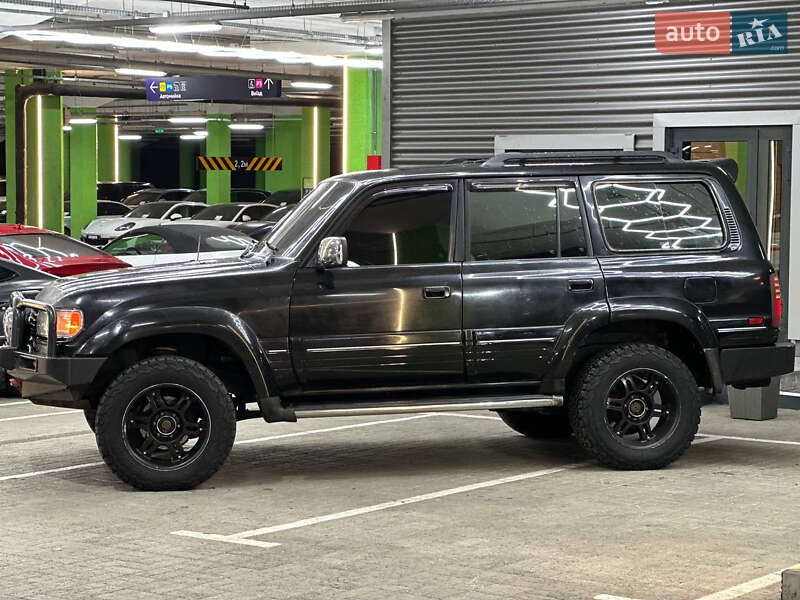 Позашляховик / Кросовер Lexus LX 1996 в Києві