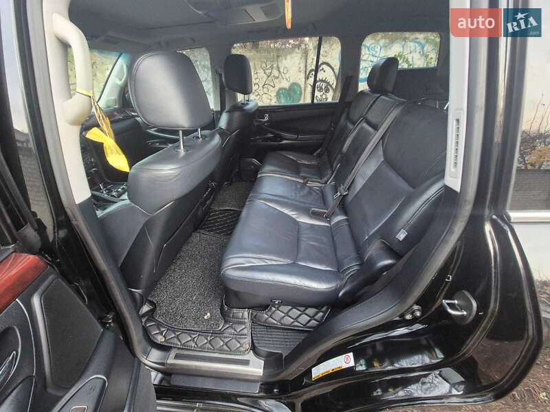 Позашляховик / Кросовер Lexus LX 2011 в Одесі