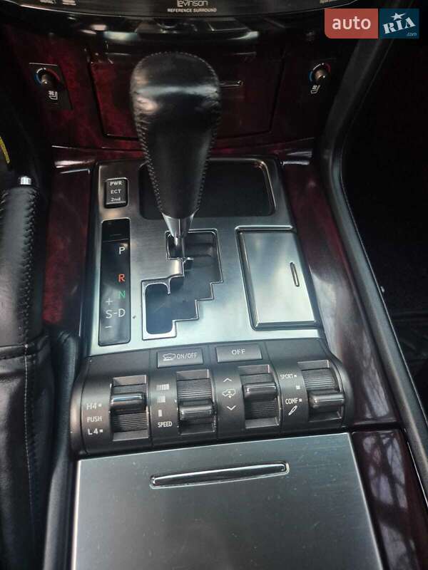 Позашляховик / Кросовер Lexus LX 2011 в Одесі