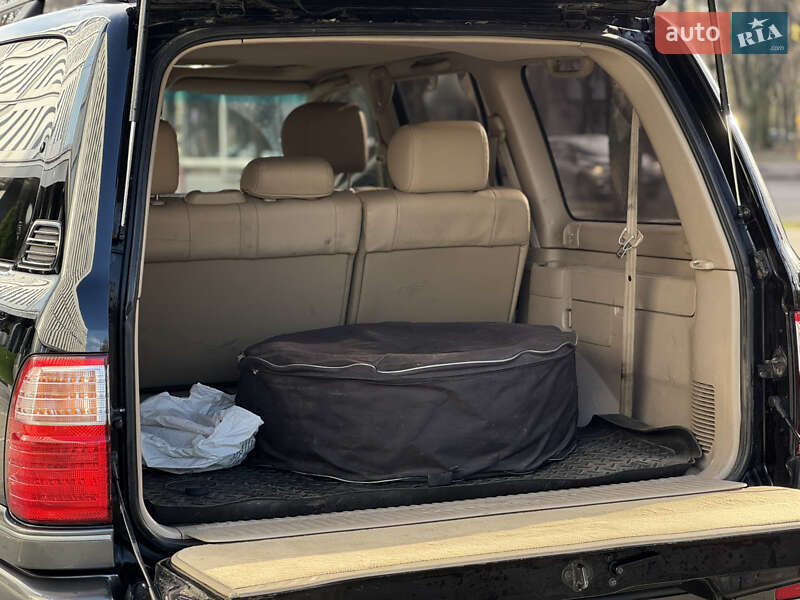 Позашляховик / Кросовер Lexus LX 1999 в Дніпрі фото 21 Позашляховик / Кросовер Lexus LX 1999 в Дніпрі