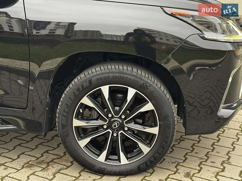 Позашляховик / Кросовер Lexus LX 2020 в Івано-Франківську