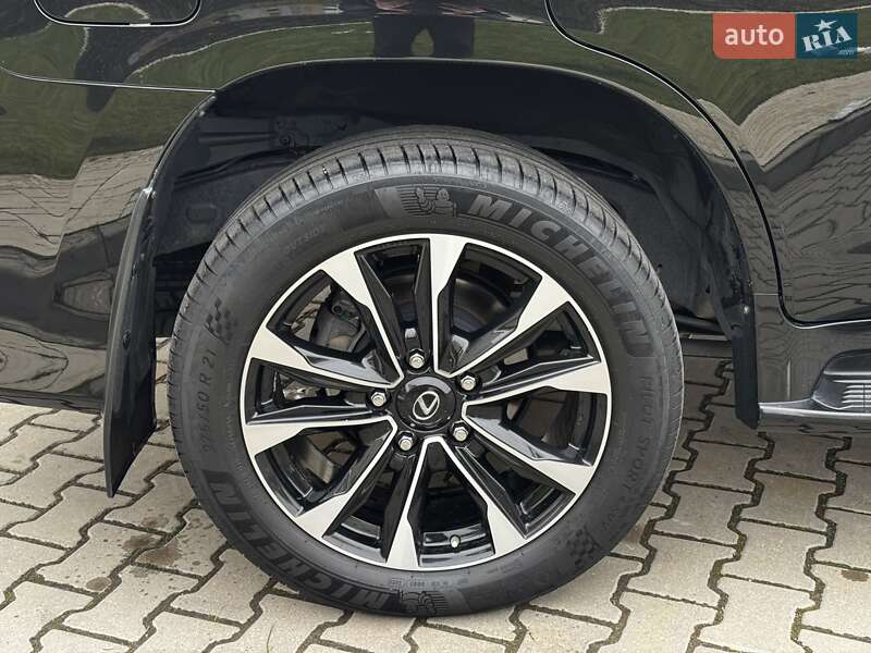 Позашляховик / Кросовер Lexus LX 2020 в Івано-Франківську