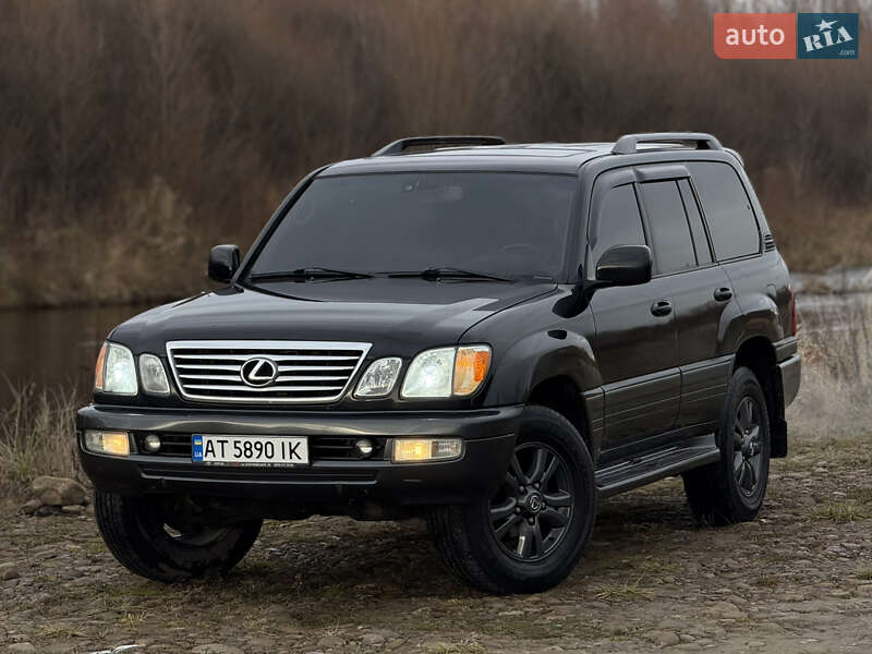 Lexus LX 2004