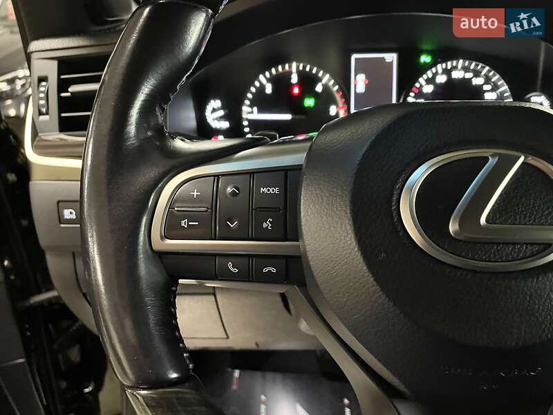 Внедорожник / Кроссовер Lexus LX 2019 в Львове фото 50 Внедорожник / Кроссовер Lexus LX 2019 в Львове