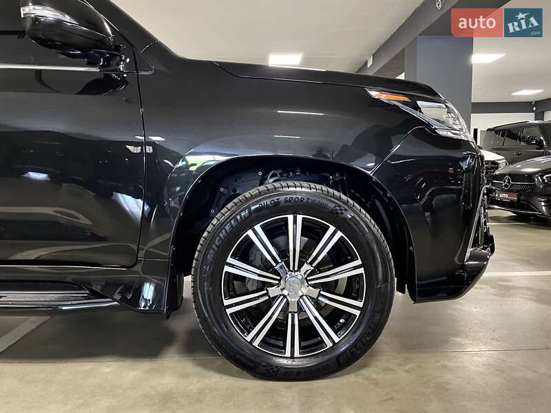 Внедорожник / Кроссовер Lexus LX 2019 в Львове фото 71 Внедорожник / Кроссовер Lexus LX 2019 в Львове