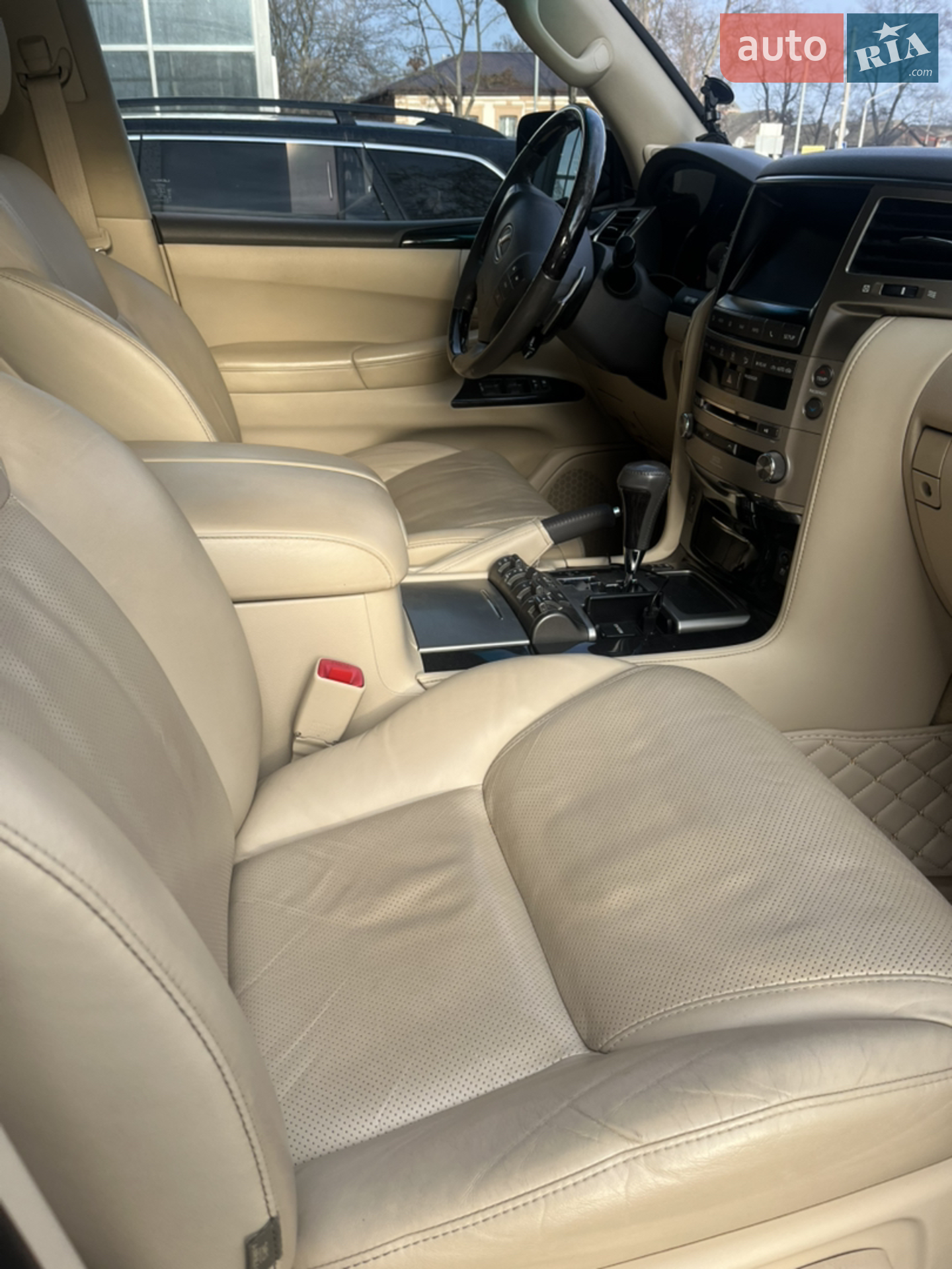 2012 Lexus LX - мініатюра 8