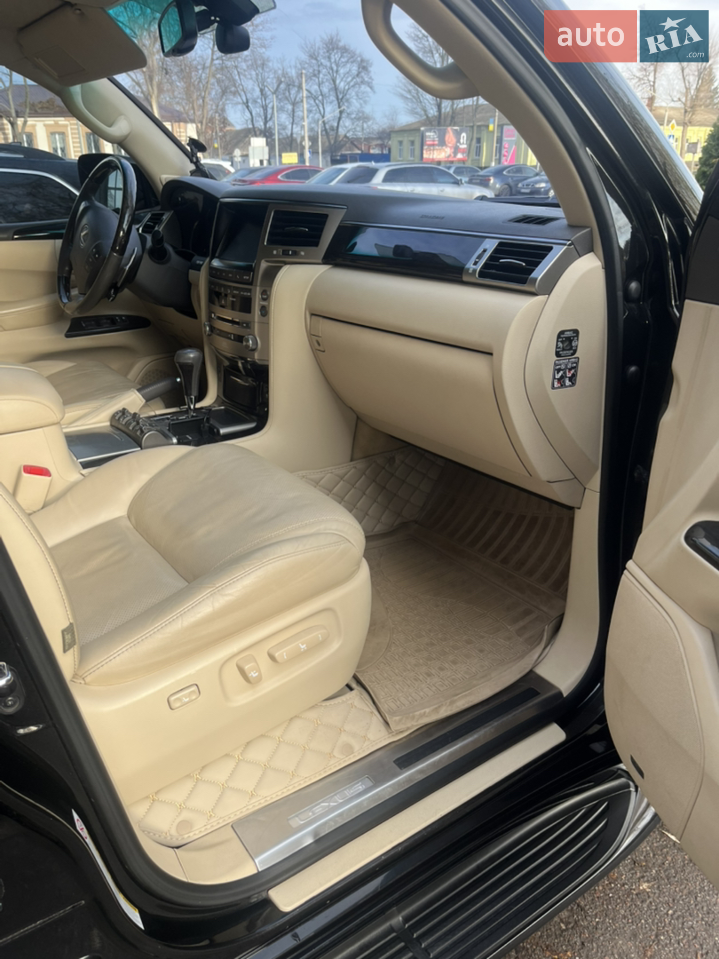 2012 Lexus LX - мініатюра 10