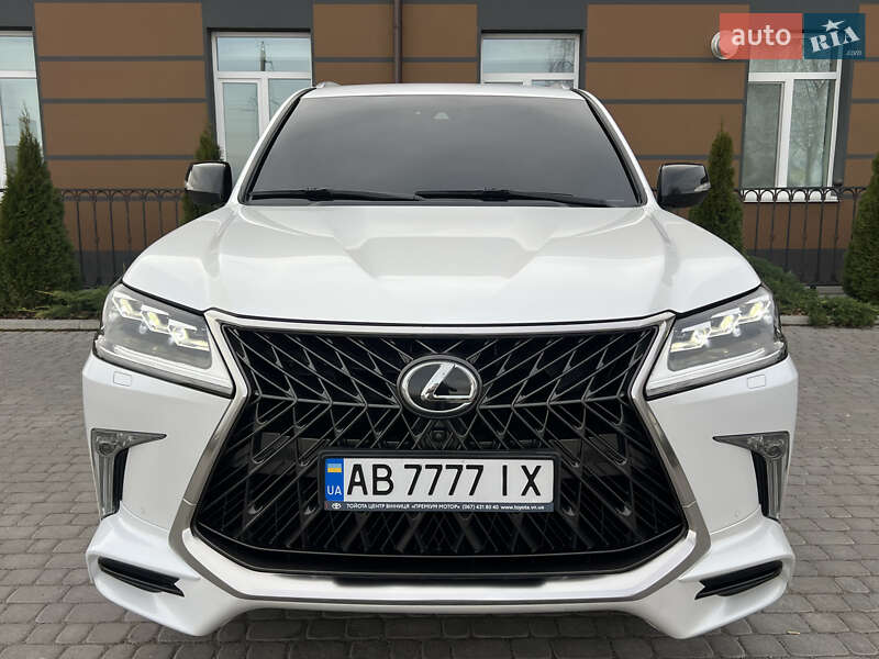 Lexus LX 2019