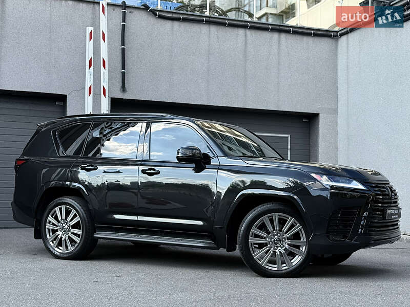 Внедорожник / Кроссовер Lexus LX 2022 в Киеве