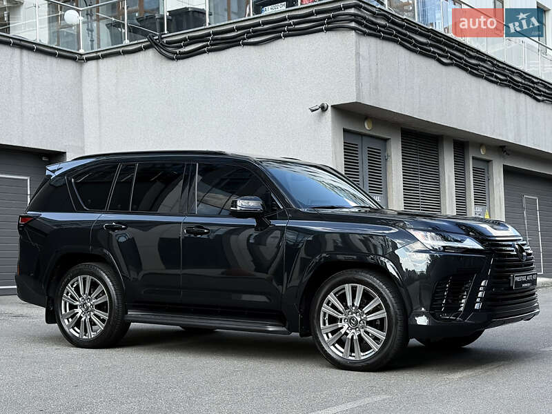 Внедорожник / Кроссовер Lexus LX 2022 в Киеве