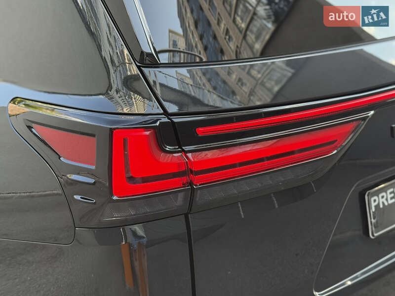 Внедорожник / Кроссовер Lexus LX 2022 в Киеве