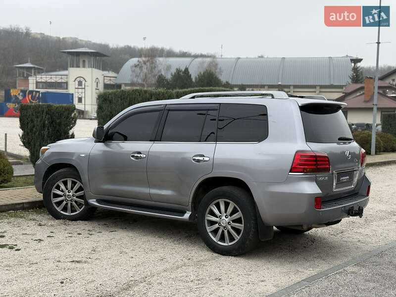 Внедорожник / Кроссовер Lexus LX 2008 в Днепре