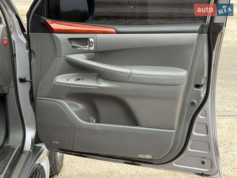 Внедорожник / Кроссовер Lexus LX 2008 в Днепре