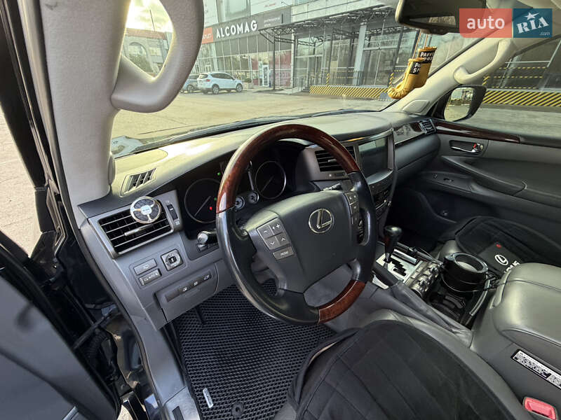 Внедорожник / Кроссовер Lexus LX 2010 в Днепре фото 23 Внедорожник / Кроссовер Lexus LX 2010 в Днепре