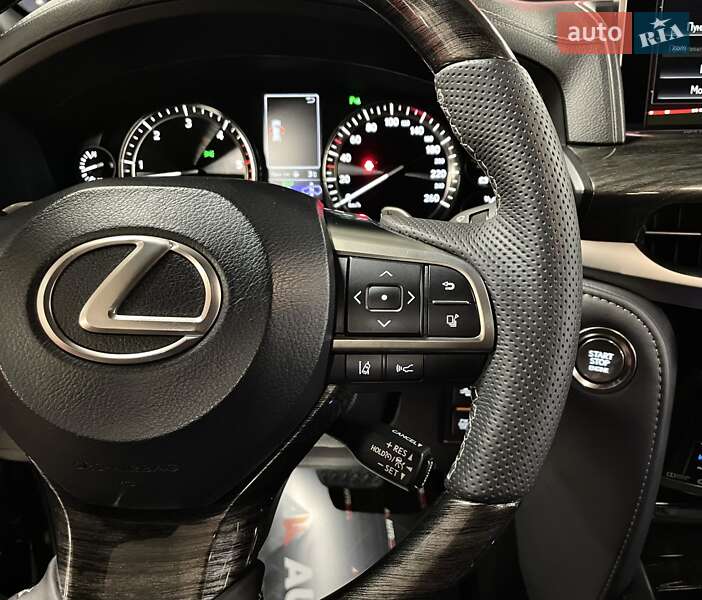 Внедорожник / Кроссовер Lexus LX 2018 в Львове